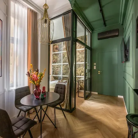 Colora By Mb Cracovie