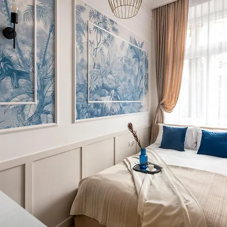 Colora By Mb Apartament *